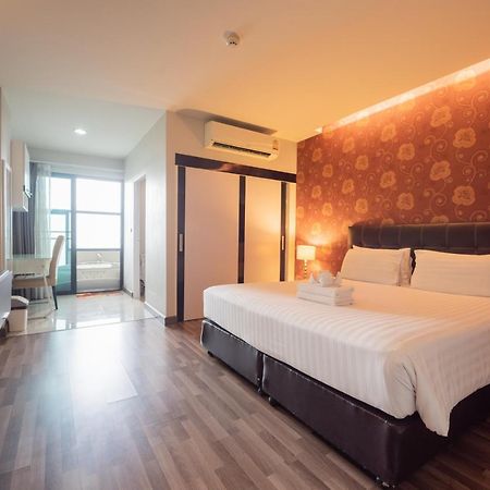 Romyen Garden Place Nakhonratchasima Екстериор снимка